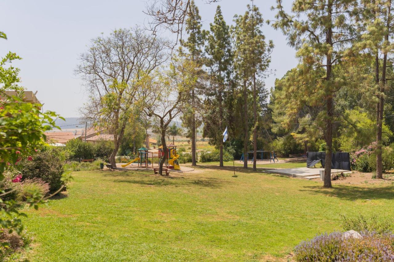 Tal Shahar Zimmers Buitenkant foto