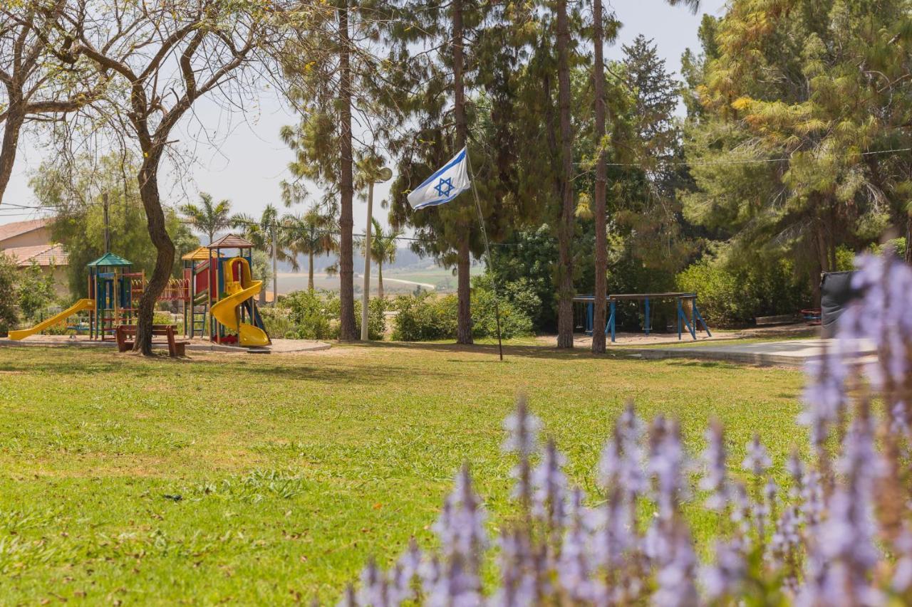 Tal Shahar Zimmers Buitenkant foto